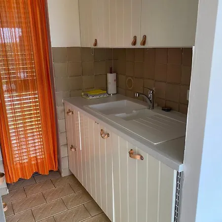 Sea 2 ميدل كيرك